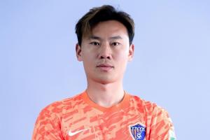 33岁后卫李松益与云南玉昆解约,自由身加盟上海申花