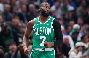 追梦谈杰伦·布朗:很少看到优秀的年轻球员被送到同区死敌球队